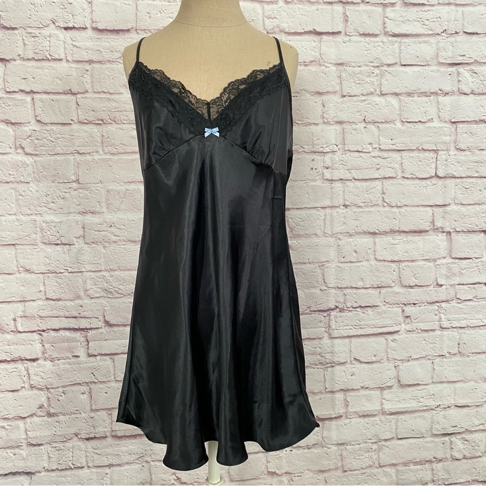 Apt. 9 Black Satin & Lace Chemise Lingerie Nightwear